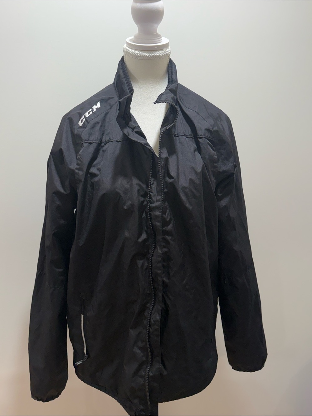 CCM Men's Black Lightweight Full-Zip Jacket